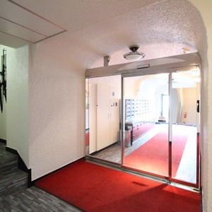 秀和目黒レジデンス