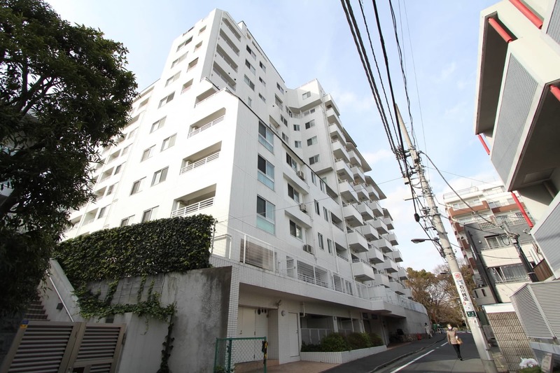 アパガーデンズ新宿戸山公園