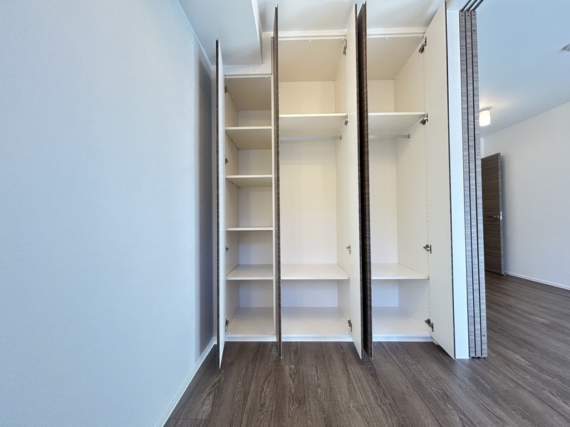 ブリシア方南町_洋室(2)_2枚目