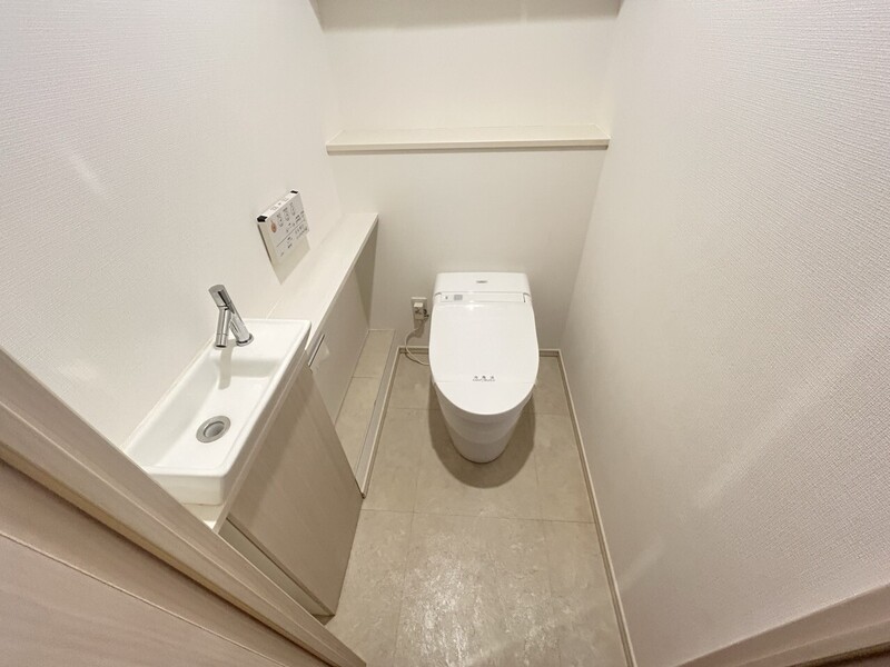 スカイズタワー&ガーデン_トイレ_2枚目