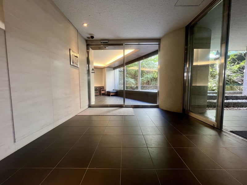グランドメゾン三軒茶屋プレイス1億6478万円2階