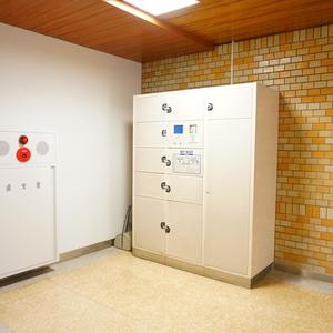 クレセントマンション