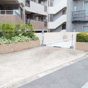 クローバー六本木