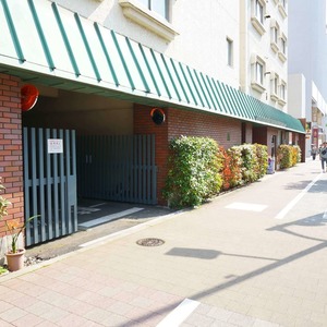 白金台グロリアハイツ