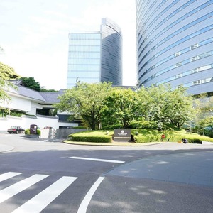 マンション雅叙苑５号棟