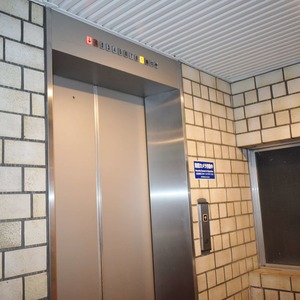 クレール六本木