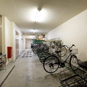 リーラ仲御徒町
