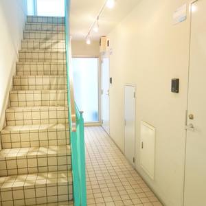 ラグジュアリーアパートメント若林CQ