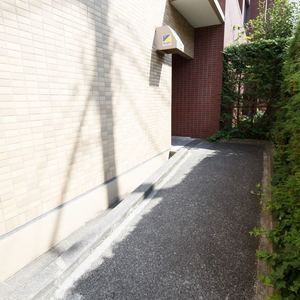 ファミールスクエア中野坂上