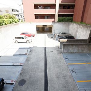 ファミールスクエア中野坂上
