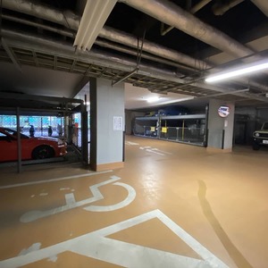 東京マスタープレイス