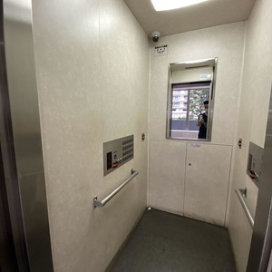 東京マスタープレイス