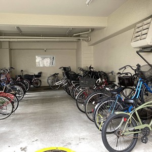 エクレール向島