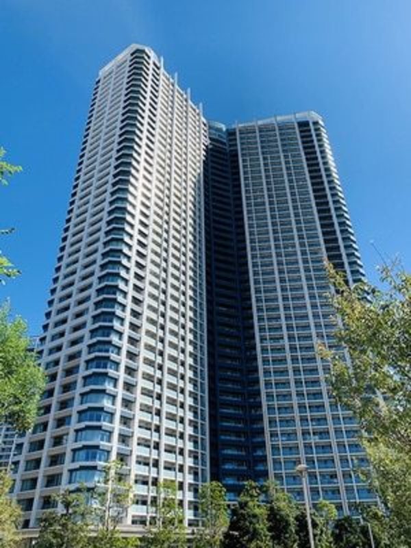 スカイズタワー&ガーデン1億7280万円33階